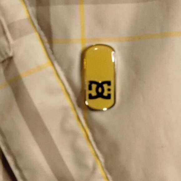 DC Jacket - Picture 2 of 4